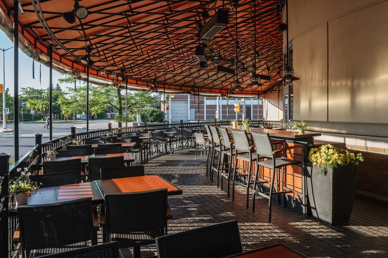 Chances R' Restaurant Story